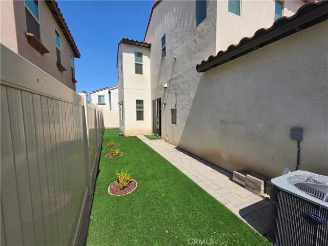 1956 S Hartford Place, San Bernardino, CA 92408