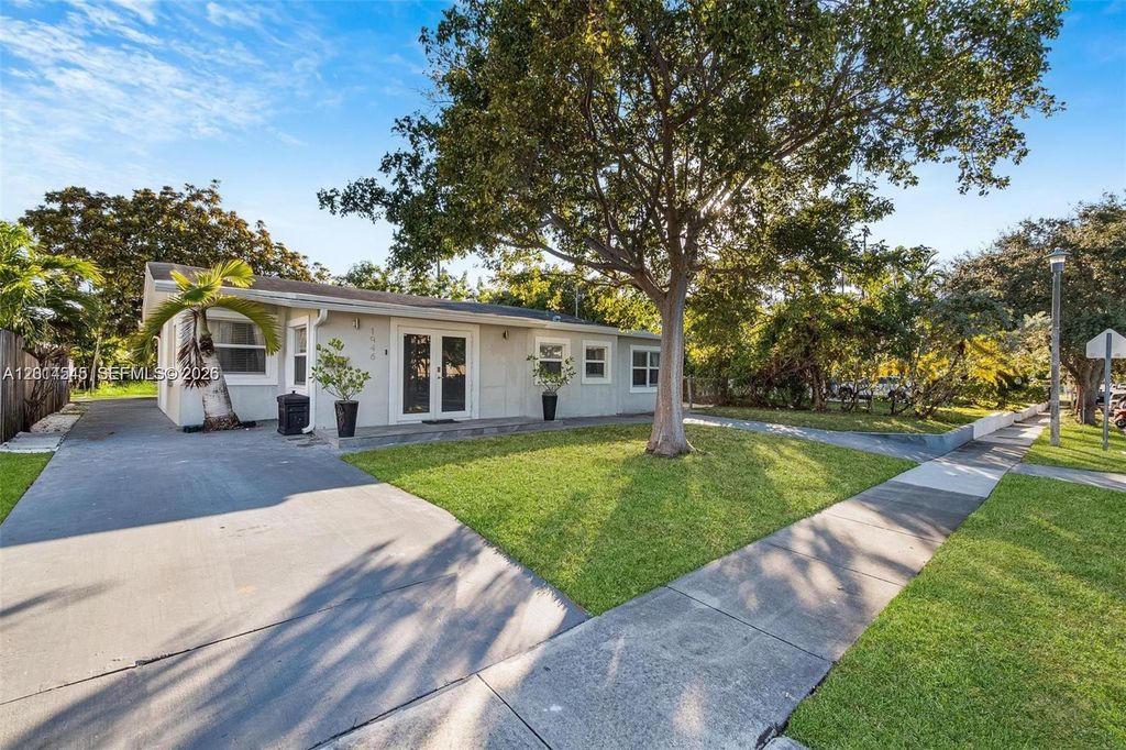 1946 SW 20th St 1946, Miami, FL 33145