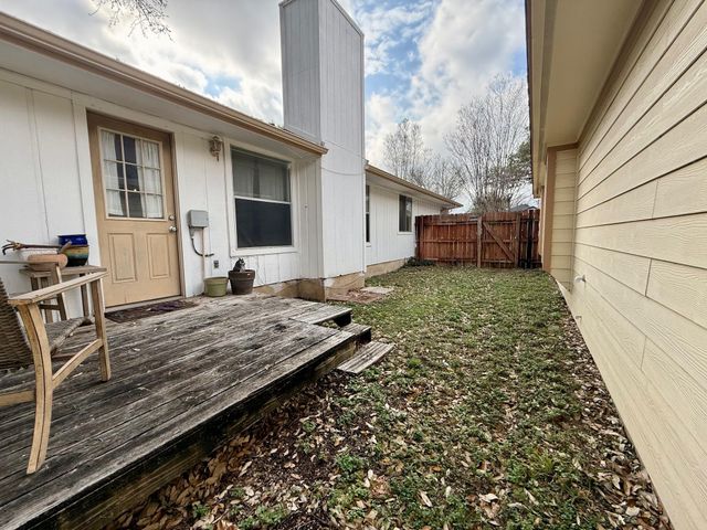 16704 Whitebrush LOOP, Austin, TX 78717