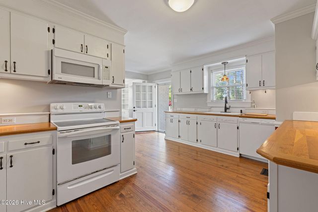 1900 E Mulberry Street, Goldsboro, NC 27530