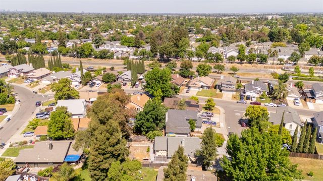 8248 Sunbird Way, Sacramento, CA 95823