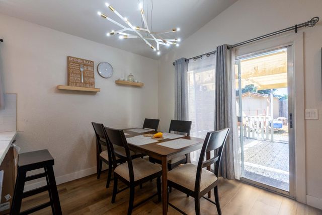 8248 Sunbird Way, Sacramento, CA 95823