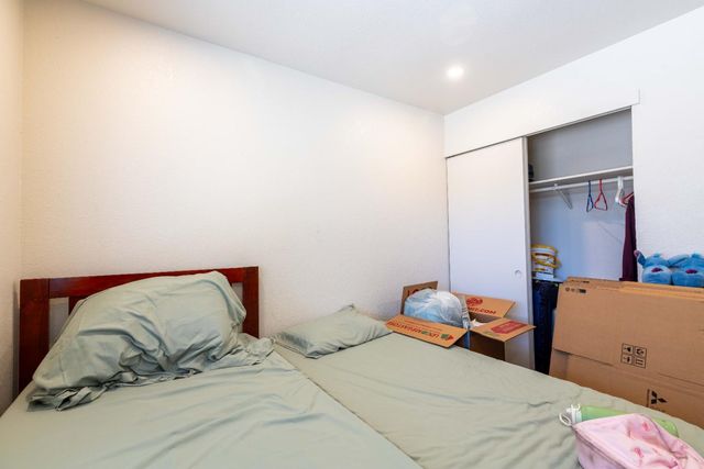 8248 Sunbird Way, Sacramento, CA 95823