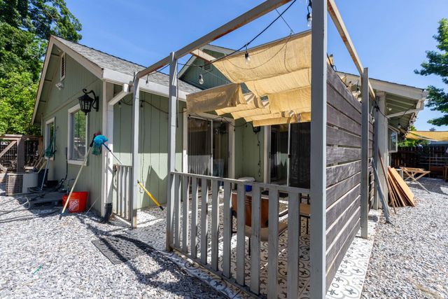 8248 Sunbird Way, Sacramento, CA 95823