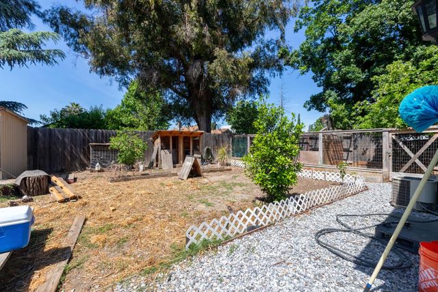 8248 Sunbird Way, Sacramento, CA 95823