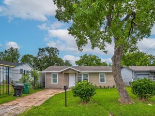 7815 Jester Street, Houston, TX 77051