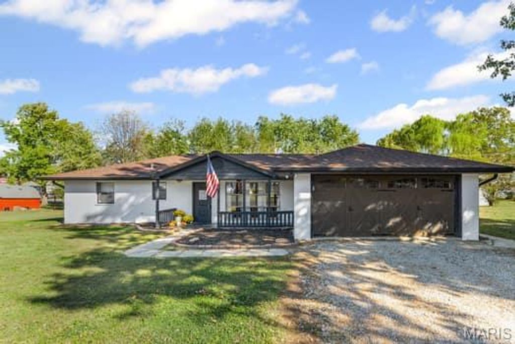 35 Zbinden Lane, Highland, IL 62249