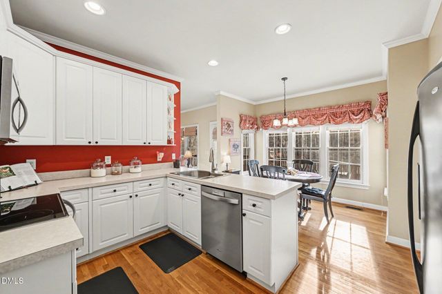 7301 Lakefall Drive, Wake Forest, NC 27587