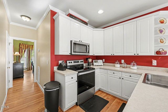 7301 Lakefall Drive, Wake Forest, NC 27587