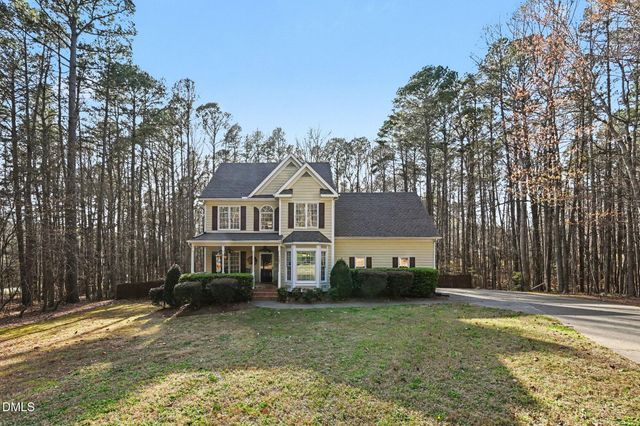 7301 Lakefall Drive, Wake Forest, NC 27587