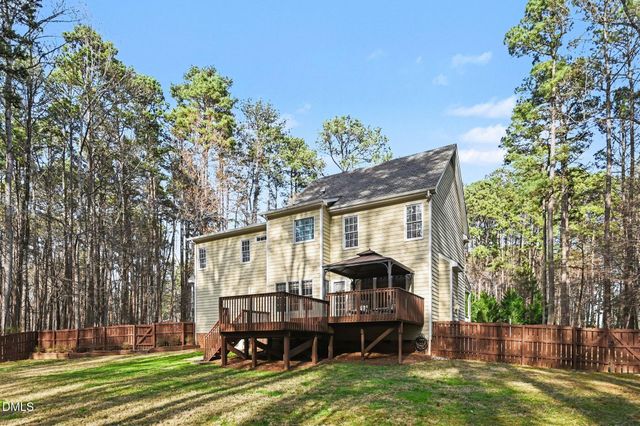 7301 Lakefall Drive, Wake Forest, NC 27587