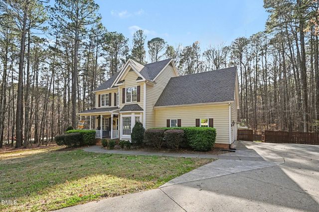 7301 Lakefall Drive, Wake Forest, NC 27587