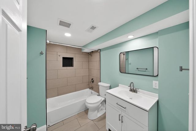 8 HANFORD DR, Harmans, MD 21077