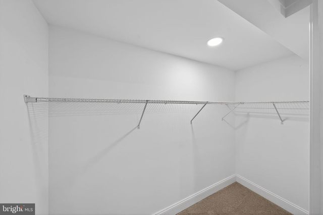 8 HANFORD DR, Harmans, MD 21077