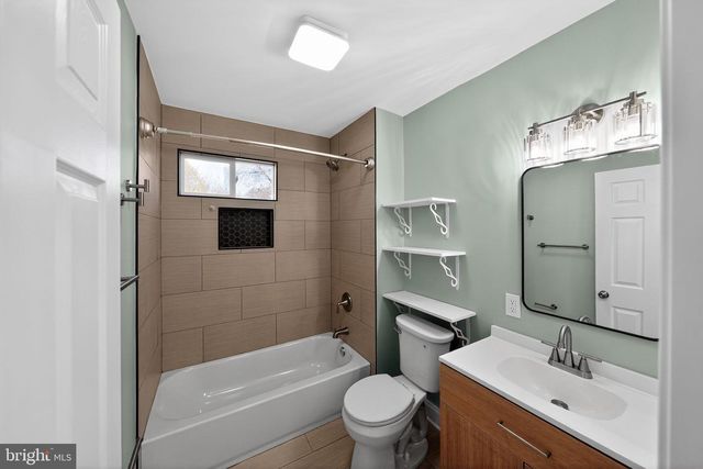 8 HANFORD DR, Harmans, MD 21077