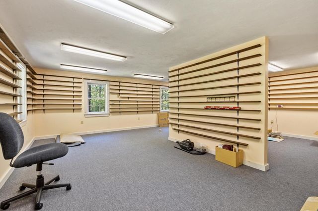 138 Hobbs Rd, Princeton, MA 01541