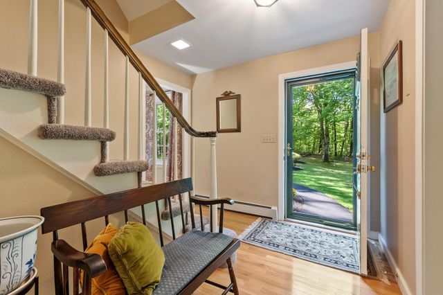138 Hobbs Rd, Princeton, MA 01541