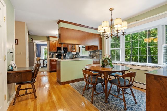 138 Hobbs Rd, Princeton, MA 01541