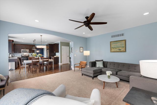 4790 Catalina Drive, Oakland Twp, MI 48359