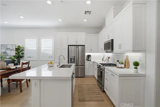 806 Sunrise, Rancho Mission Viejo, CA 92694