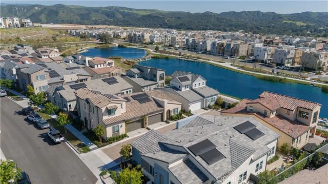 806 Sunrise, Rancho Mission Viejo, CA 92694