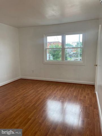 2206 15TH ST NE, Washington, DC 20018