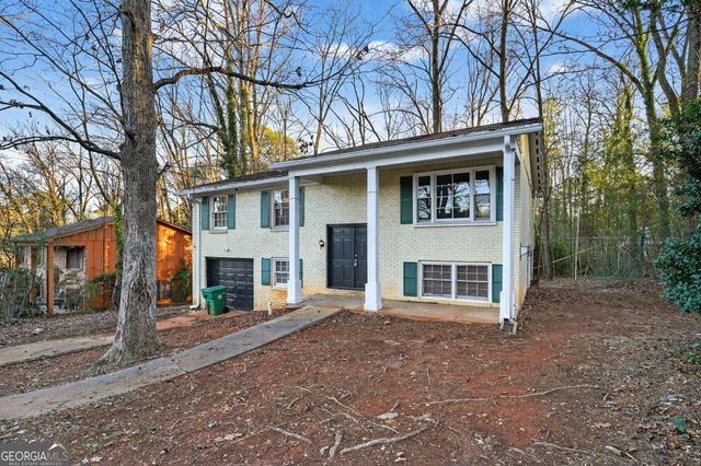 1615 Pine Glen Circle, Decatur, GA 30035