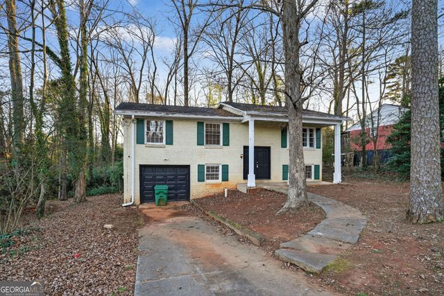 1615 Pine Glen Circle, Decatur, GA 30035