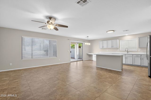 1715 E BRANHAM Lane, Phoenix, AZ 85042