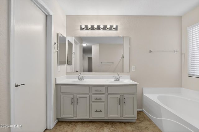 1715 E BRANHAM Lane, Phoenix, AZ 85042