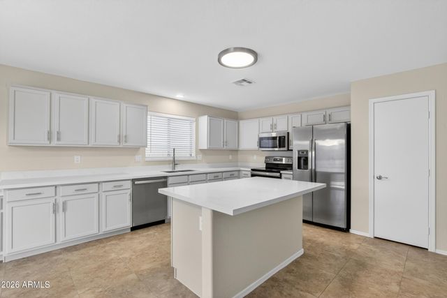 1715 E BRANHAM Lane, Phoenix, AZ 85042