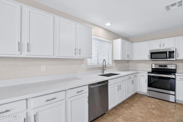 1715 E BRANHAM Lane, Phoenix, AZ 85042