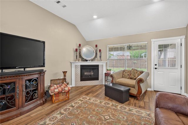 320 Crystal View, Van Buren, AR 72956