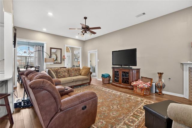 320 Crystal View, Van Buren, AR 72956