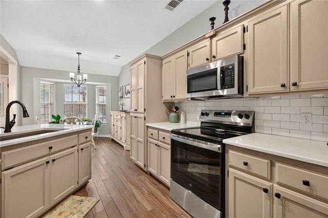 320 Crystal View, Van Buren, AR 72956