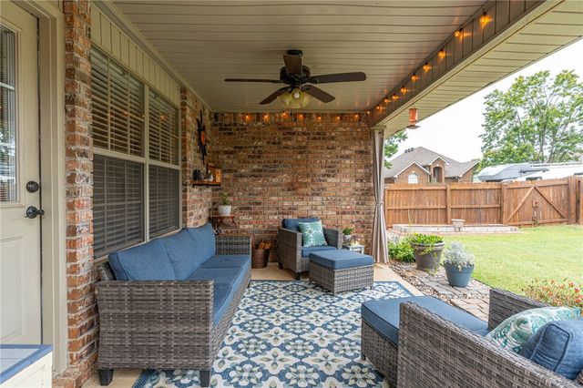 320 Crystal View, Van Buren, AR 72956