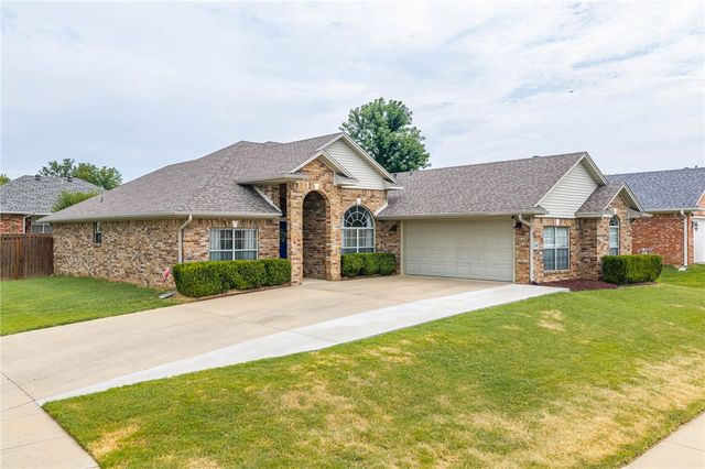 320 Crystal View, Van Buren, AR 72956