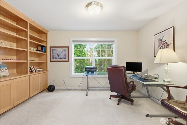 6082 167th Avenue SE, Bellevue, WA 98006