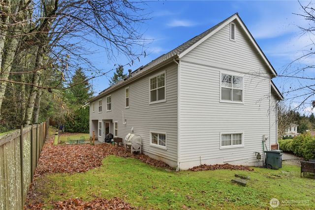 6082 167th Avenue SE, Bellevue, WA 98006