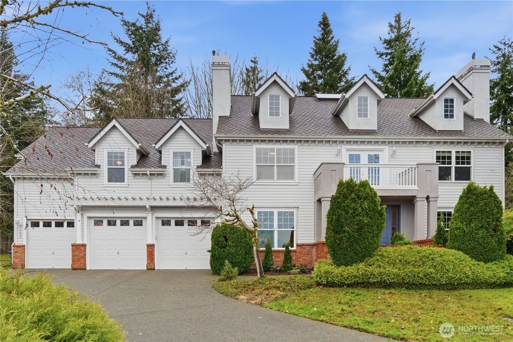 6082 167th Avenue SE, Bellevue, WA 98006