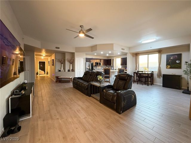 8255 Las Vegas Boulevard 1912, Las Vegas, NV 89123