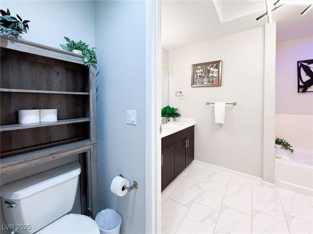 8255 Las Vegas Boulevard 1912, Las Vegas, NV 89123