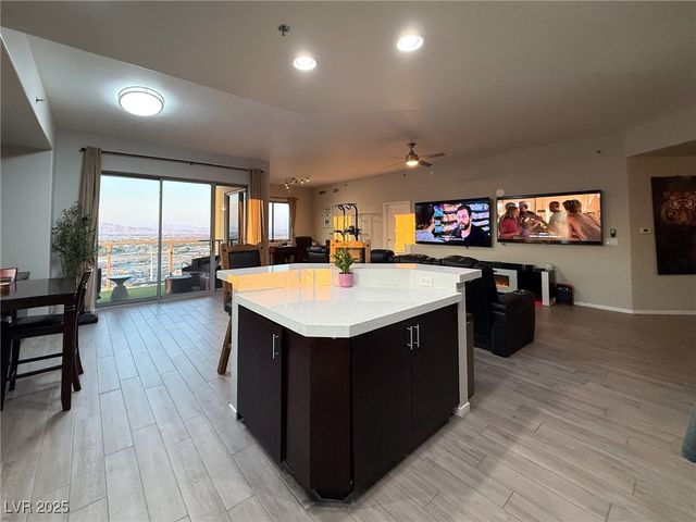 8255 Las Vegas Boulevard 1912, Las Vegas, NV 89123