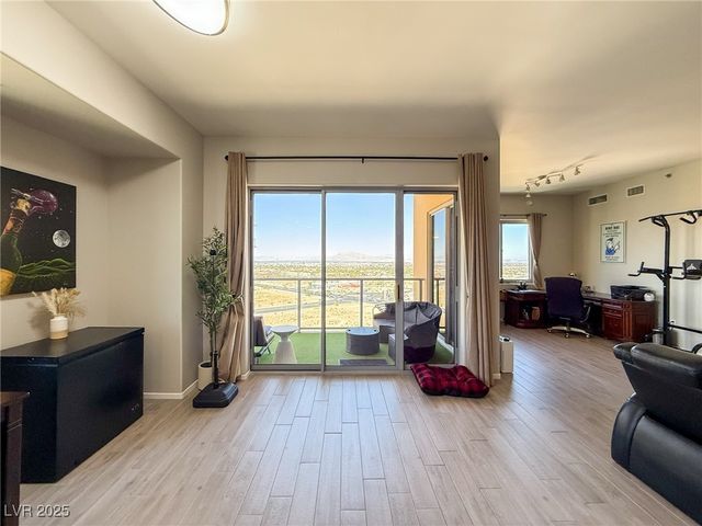 8255 Las Vegas Boulevard 1912, Las Vegas, NV 89123