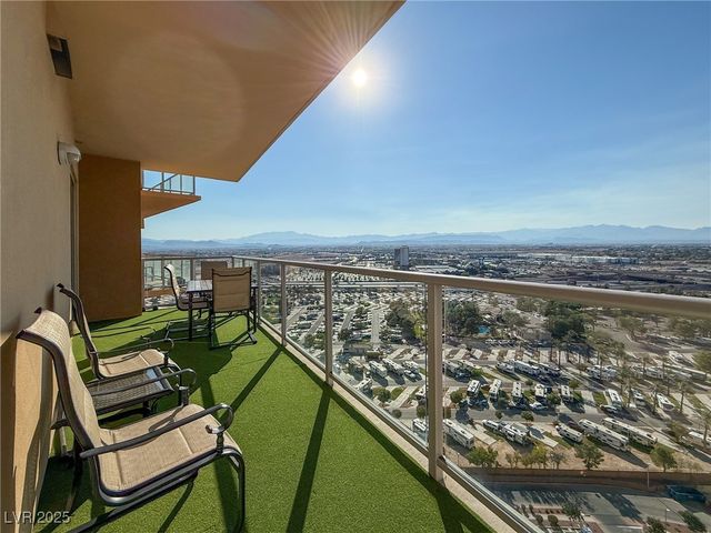 8255 Las Vegas Boulevard 1912, Las Vegas, NV 89123