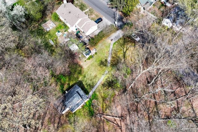102 Greenwood Ave, Wanaque Boro, NJ 07420
