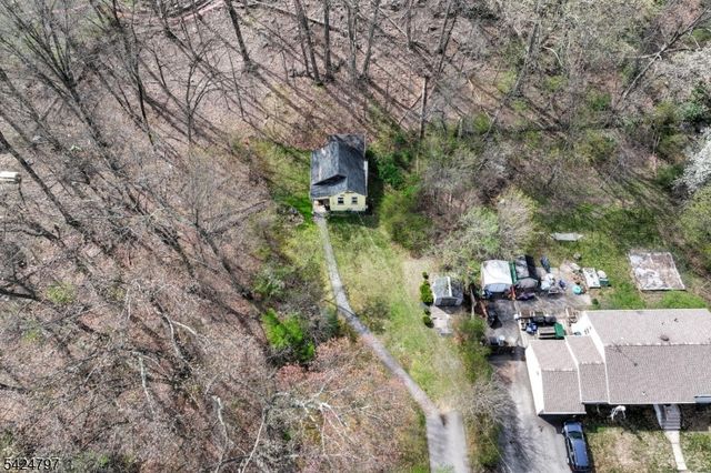 102 Greenwood Ave, Wanaque Boro, NJ 07420