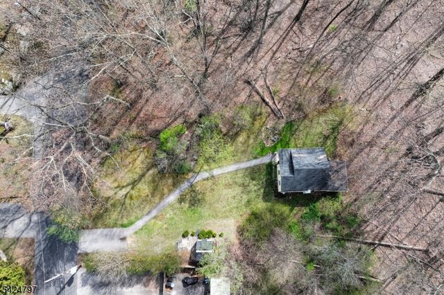 102 Greenwood Ave, Wanaque Boro, NJ 07420