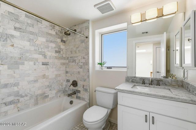 662 S Mordasini Place, Tucson, AZ 85701