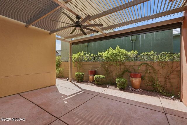 662 S Mordasini Place, Tucson, AZ 85701